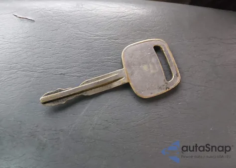 1998 Toyota Tacoma Base V6 z USA, uszkodzony, nr VIN 4TAWN72N8WZ051355